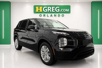 2024 Mitsubishi Outlander ES
