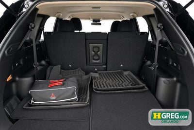 2024 Mitsubishi Outlander ES