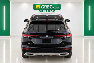 2024 Mitsubishi Outlander SE