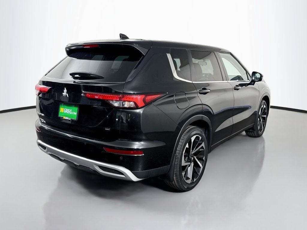 2024 Mitsubishi Outlander SE