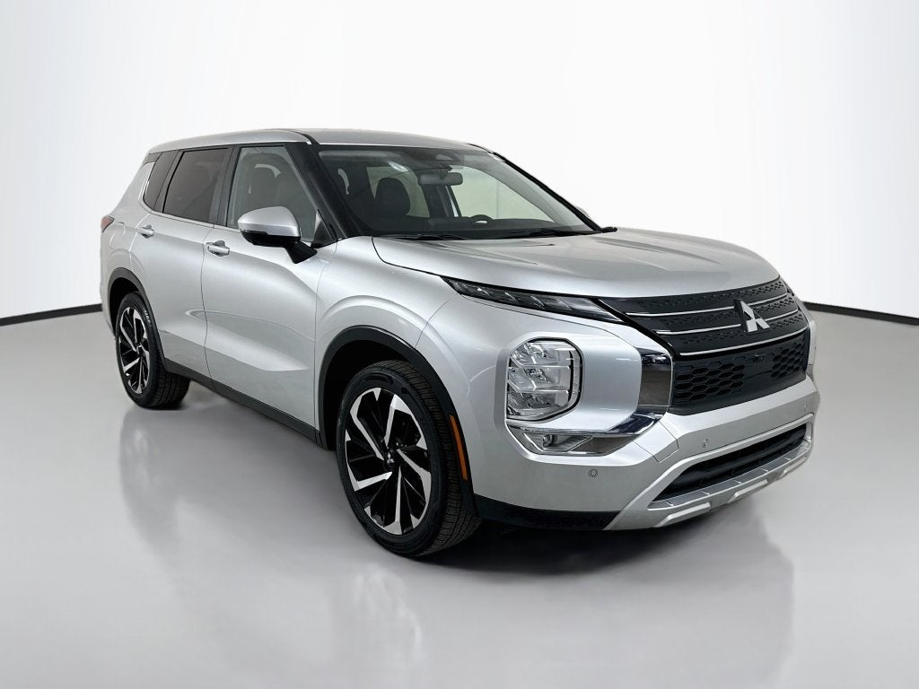 2024 Mitsubishi Outlander SE Black Edition