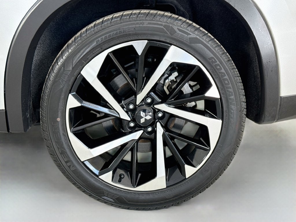 2024 Mitsubishi Outlander SE Black Edition