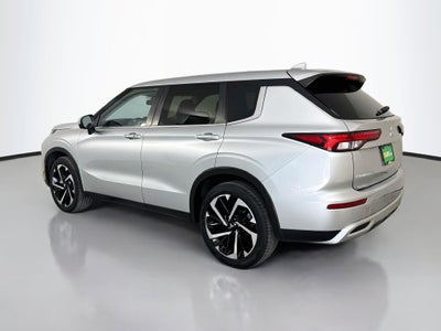 2024 Mitsubishi Outlander SE Black Edition