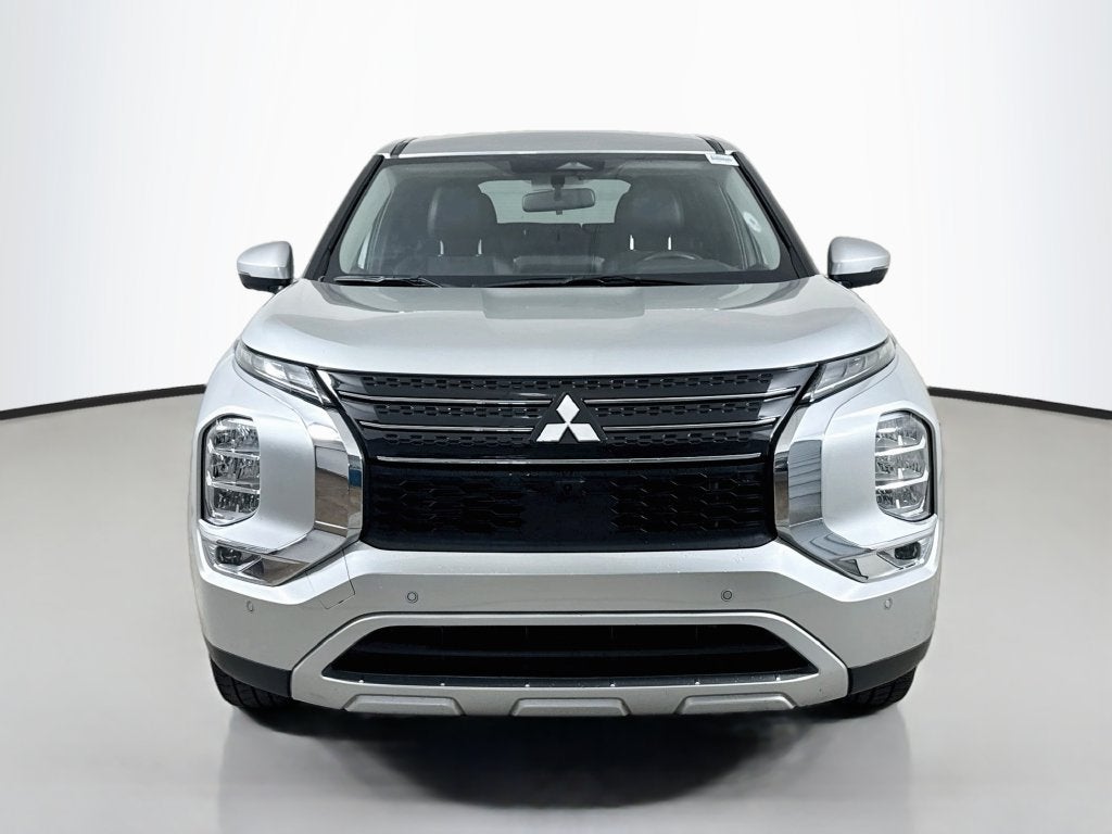 2024 Mitsubishi Outlander SE Black Edition