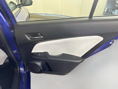 2016 Toyota Prius Four Touring