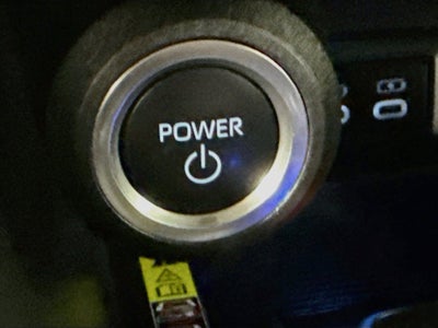 2024 Toyota Venza LE