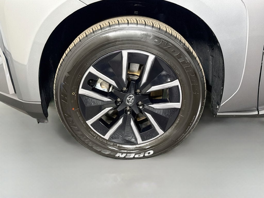 2026 Toyota bZ XLE Plus