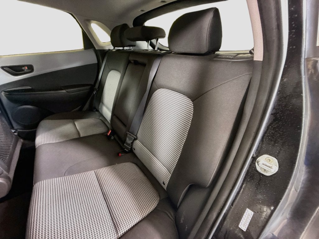 2021 Hyundai Kona SEL Plus