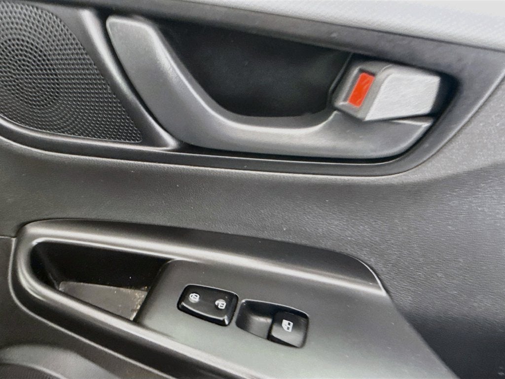 2021 Hyundai Kona SEL Plus