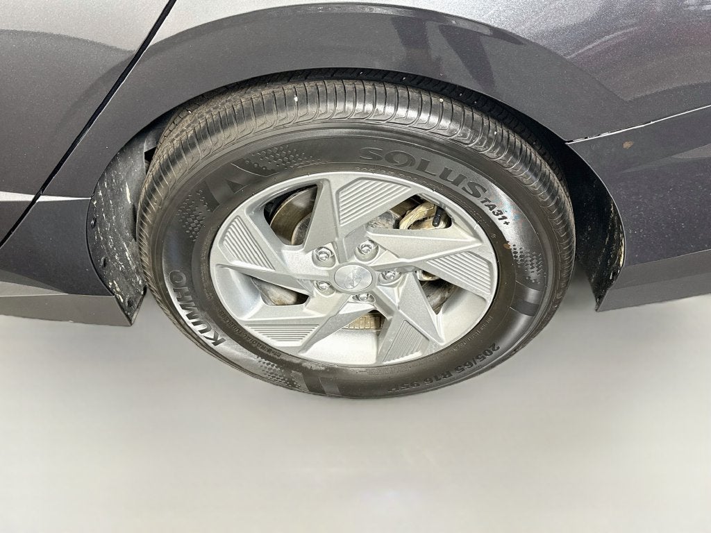 2025 Hyundai Sonata SE