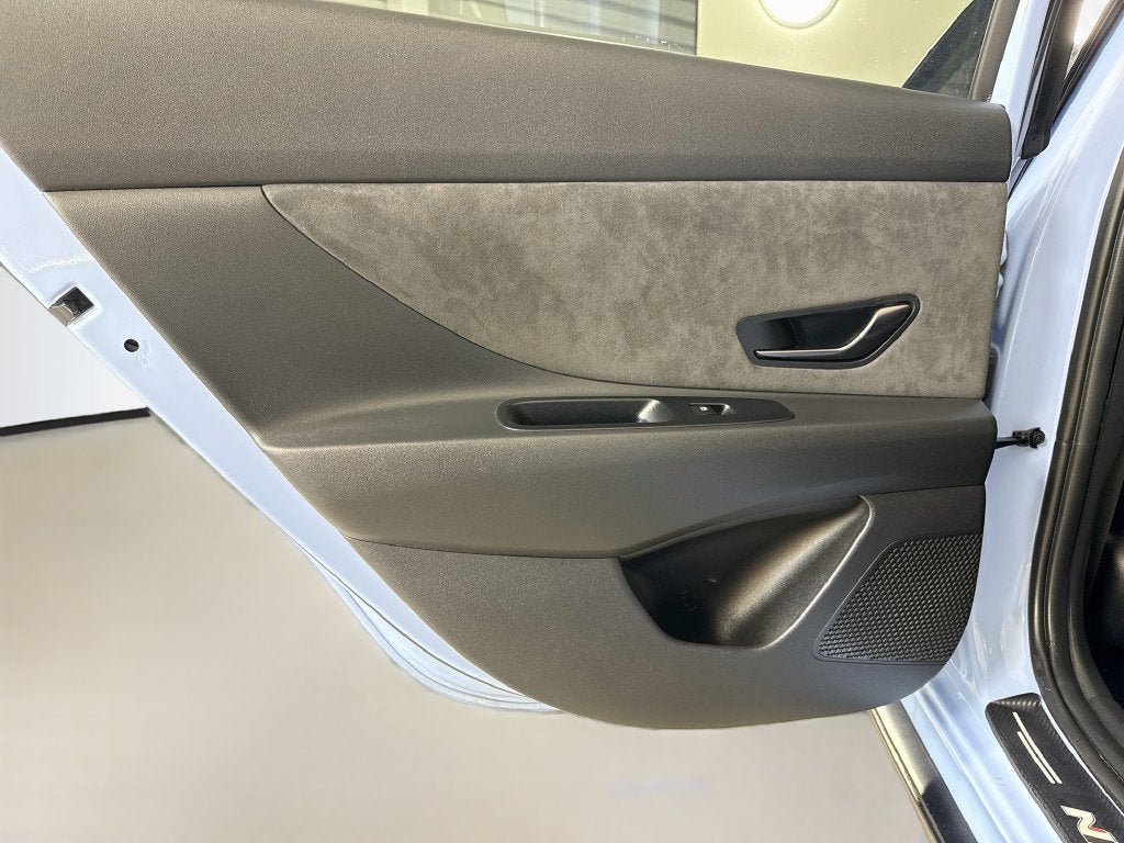 2023 Hyundai Elantra N Base