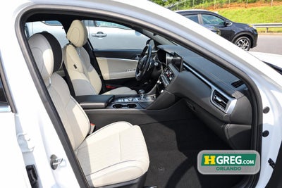 2024 Genesis G70 2.5T