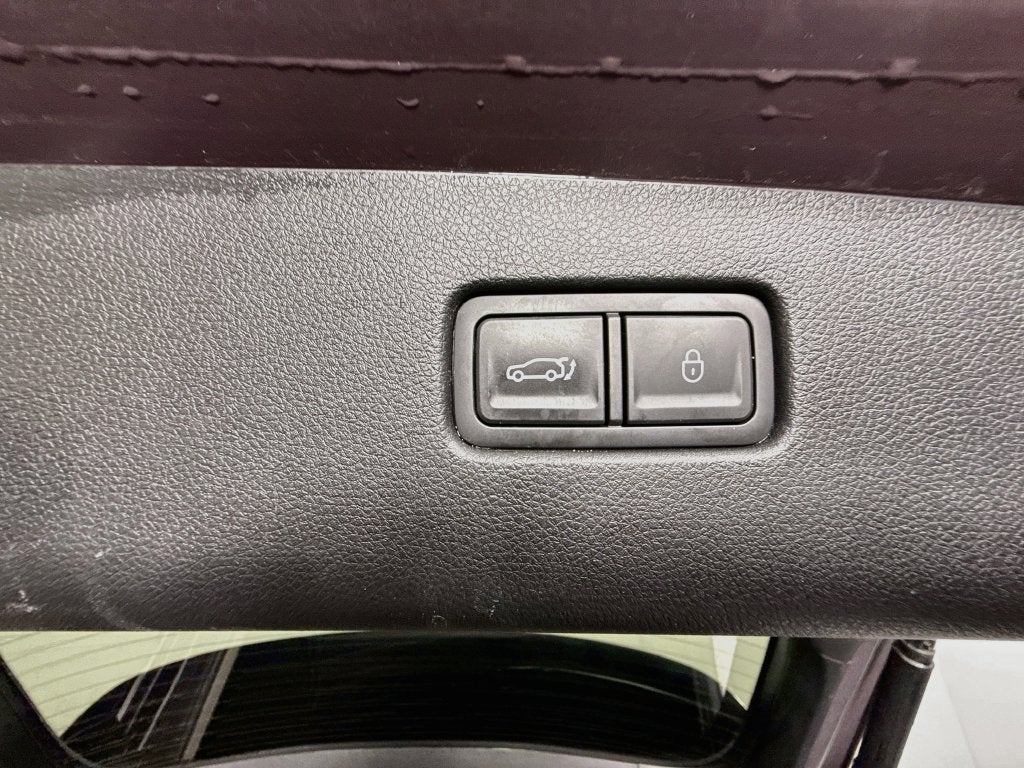 2022 Genesis GV70 2.5T