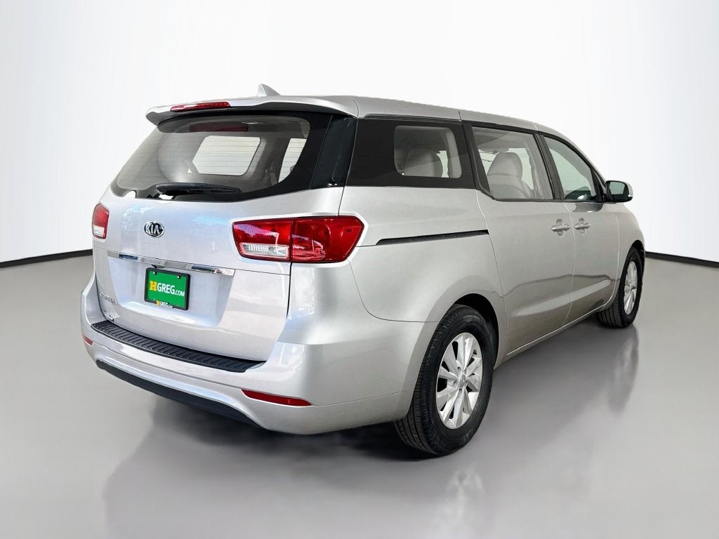 2018 Kia Sedona L