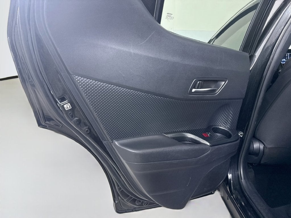 2019 Toyota C-HR LE