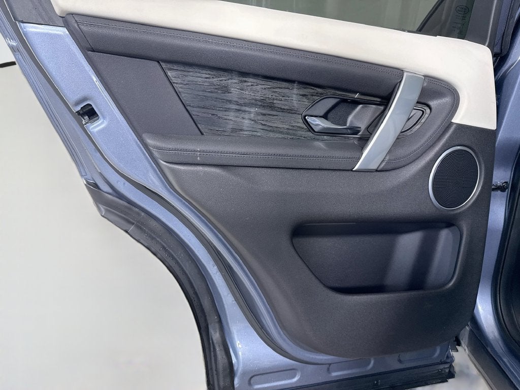 2020 Land Rover Discovery Sport SE