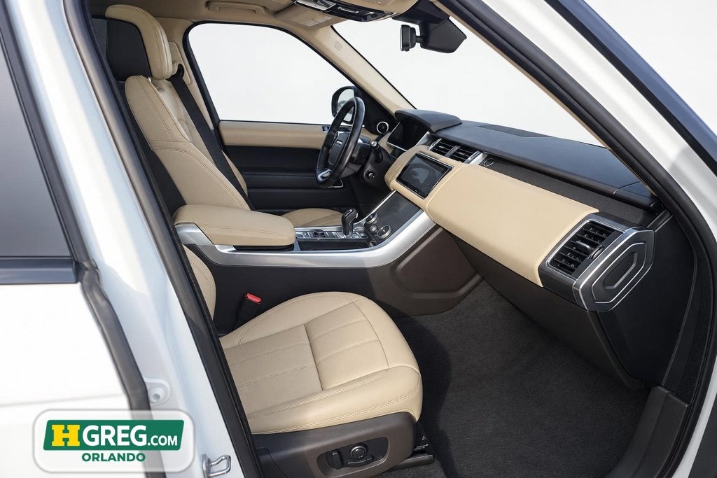2020 Land Rover Range Rover Sport SE