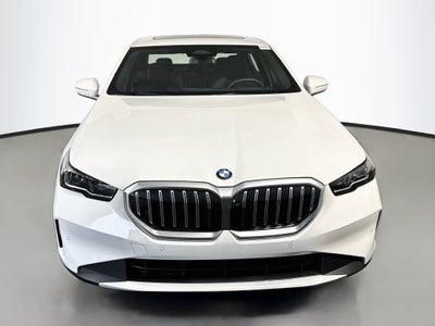 2026 BMW 5 Series 530i