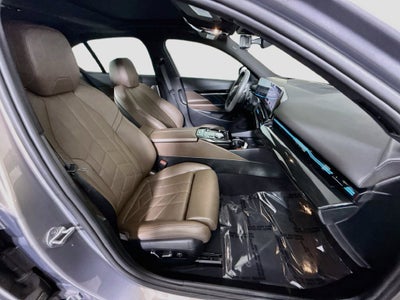 2024 BMW 5 Series 530i