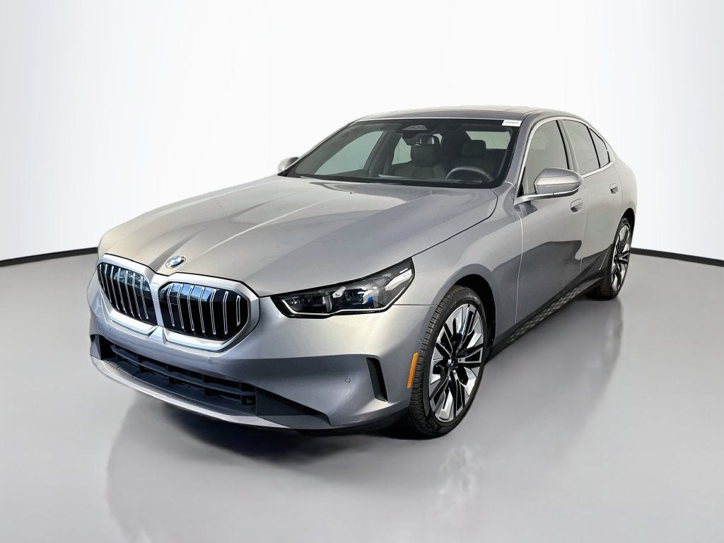 2024 BMW 5 Series 530i