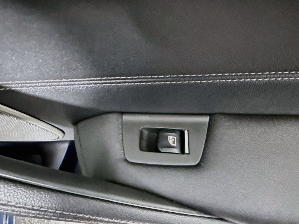 2023 BMW 5 Series 530i