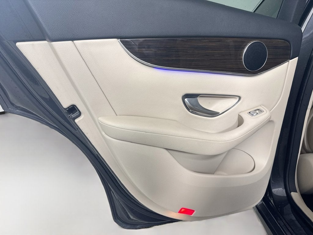 2020 Mercedes-Benz GLC GLC 300