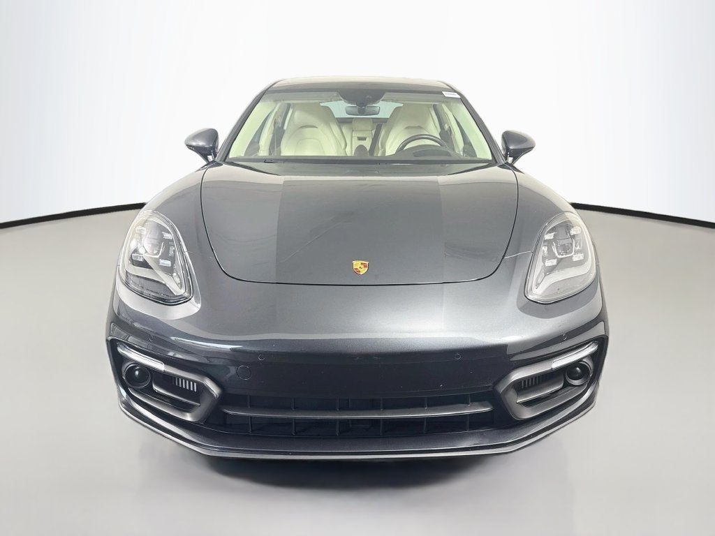 2023 Porsche Panamera 4