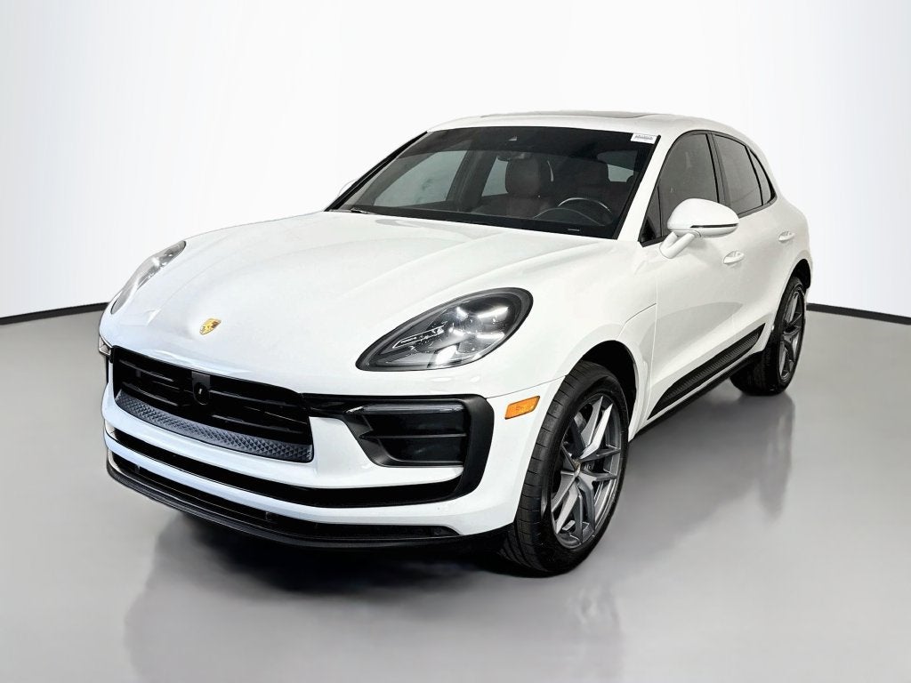 2024 Porsche Macan Base