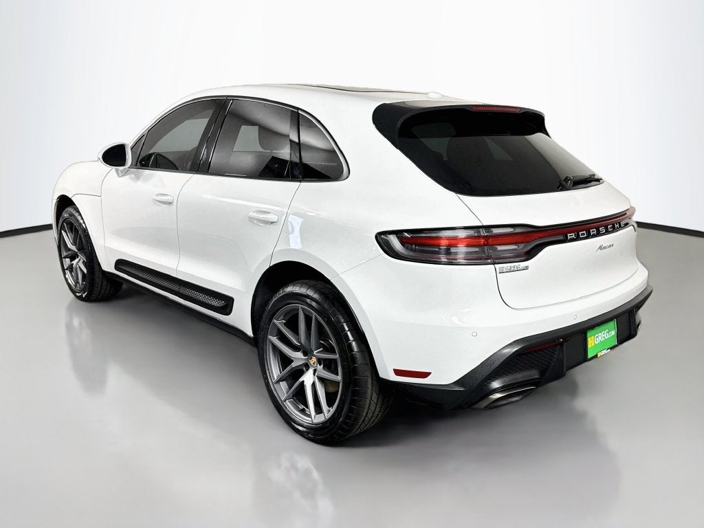 2024 Porsche Macan Base