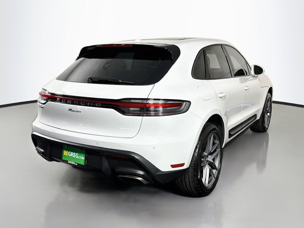 2024 Porsche Macan Base