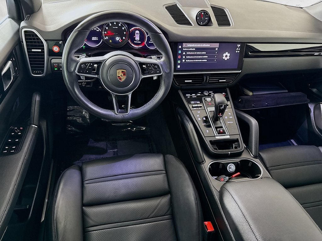 2023 Porsche Cayenne Base