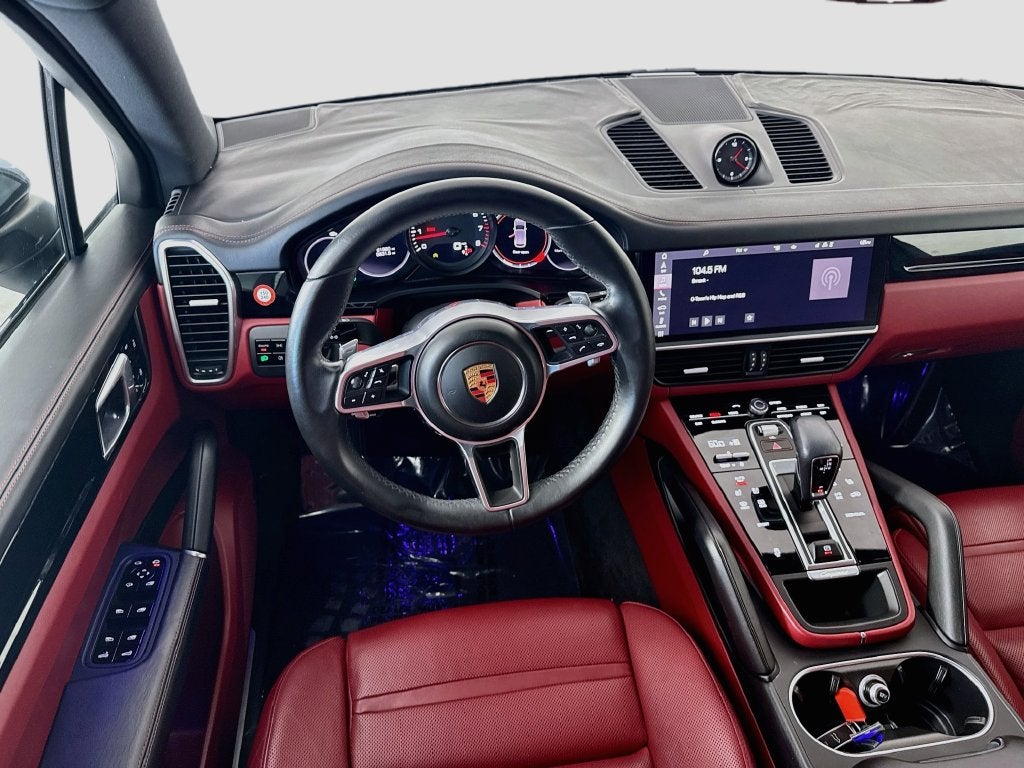 2021 Porsche Cayenne Base
