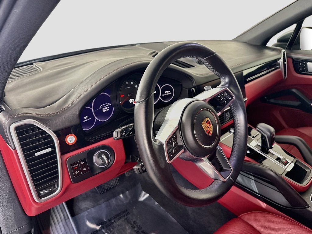 2021 Porsche Cayenne Base