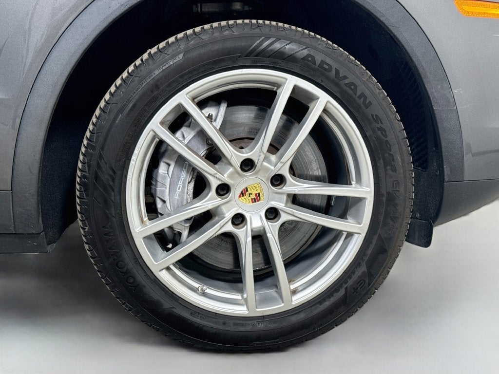 2021 Porsche Cayenne Base