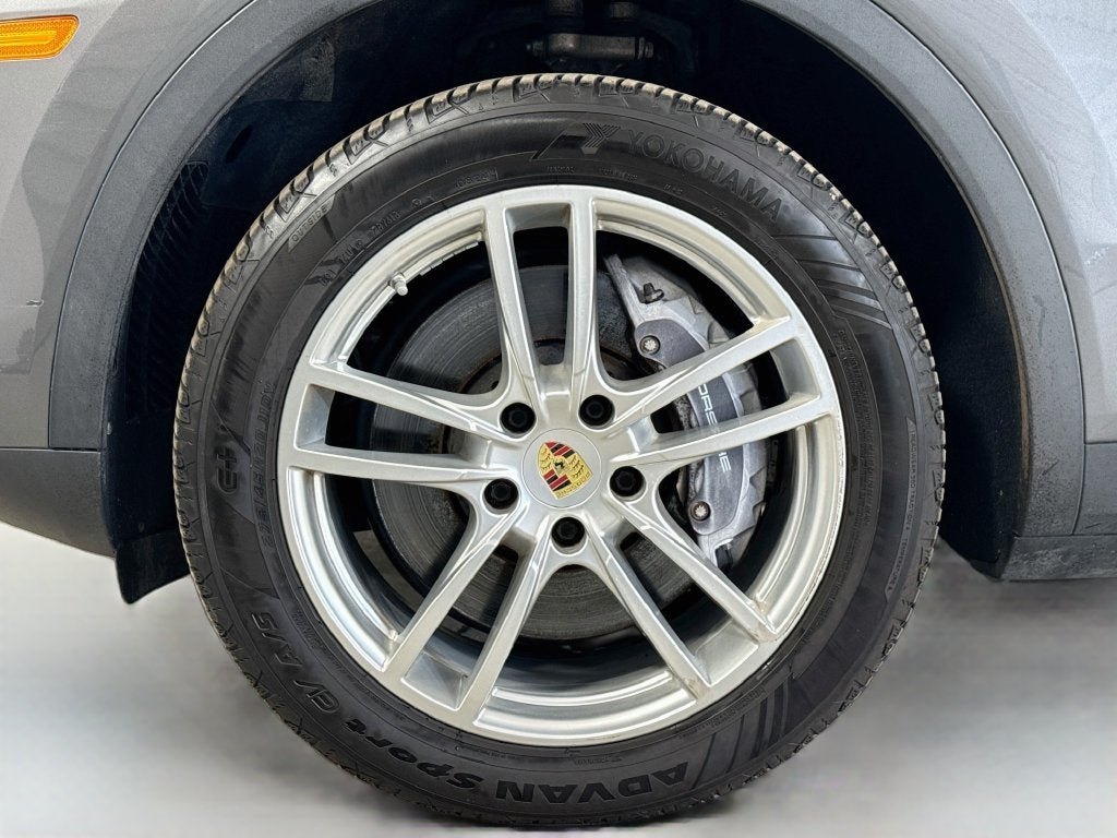 2021 Porsche Cayenne Base