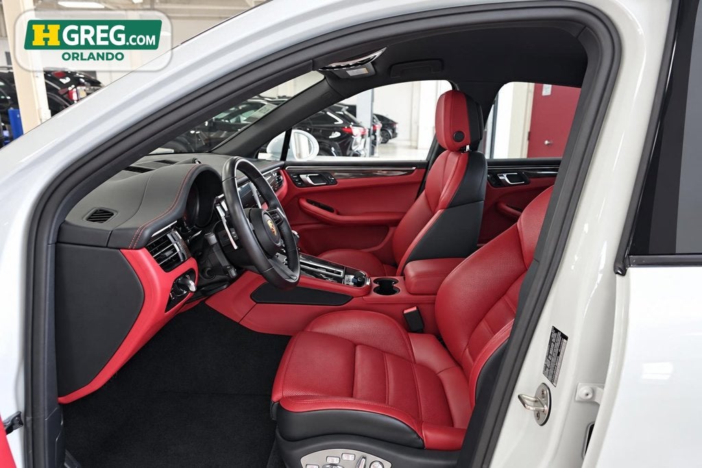 2024 Porsche Macan GTS