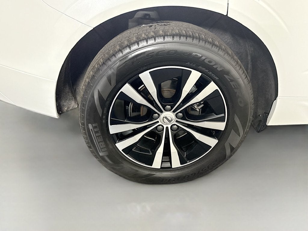 2023 Volvo XC60 B5 Core