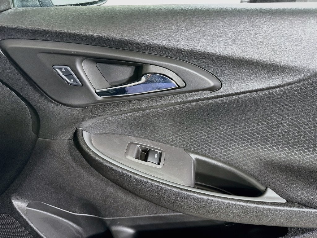 2024 Chevrolet Malibu LS 1FL