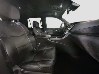 2019 Cadillac Escalade Platinum Edition