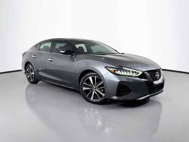 2023 Nissan Maxima SV