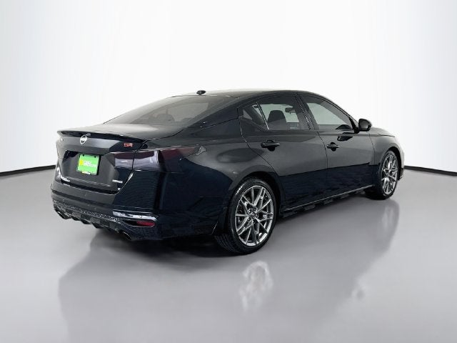 2024 Nissan Altima 2.0 SR