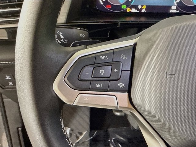 2026 Volkswagen Atlas Cross Sport SE w/Technology