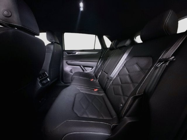 2026 Volkswagen Atlas Cross Sport SE w/Technology