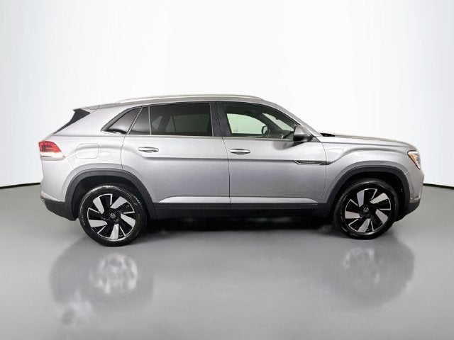 2026 Volkswagen Atlas Cross Sport SE w/Technology