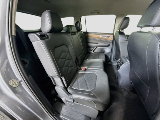 2026 Volkswagen Atlas SE w/Technology