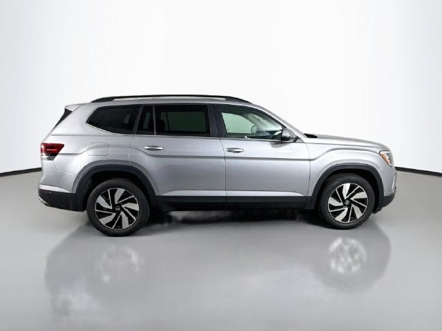 2026 Volkswagen Atlas SE w/Technology