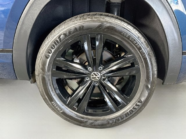 2023 Volkswagen Atlas Cross Sport 2.0T SEL R-Line Black