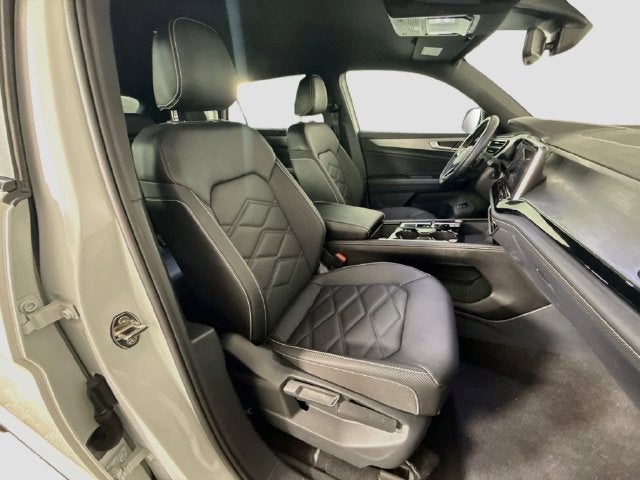 2026 Volkswagen Atlas Cross Sport SE w/Technology