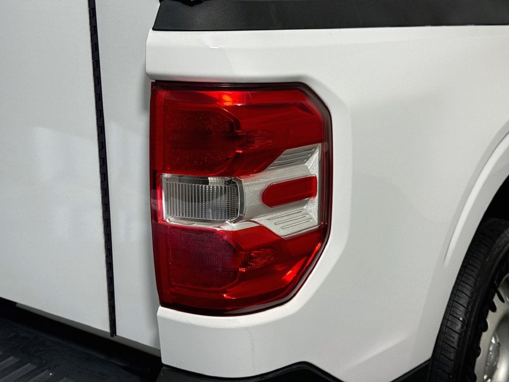 2023 Ford Maverick XL
