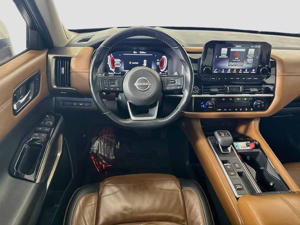 2022 Nissan Pathfinder Platinum